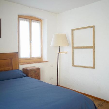 La Casa Altrui- Camere E Zona Relax Con Giardino コーレド エクステリア 写真